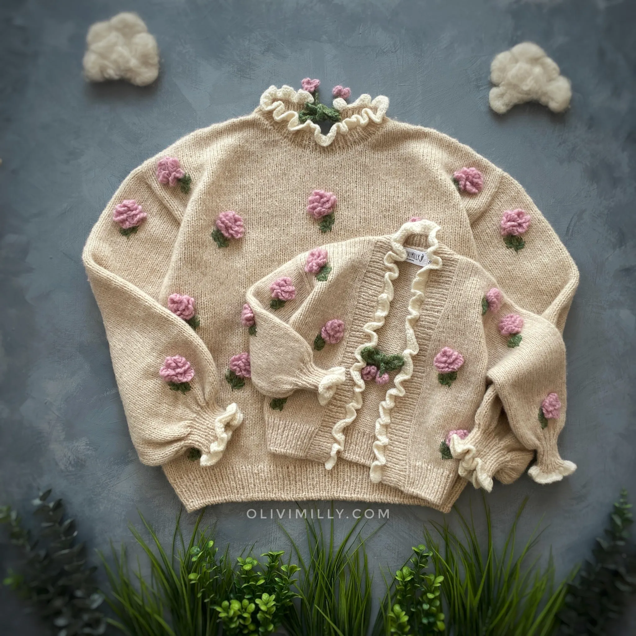 Adult Roses Pullover | Wheat