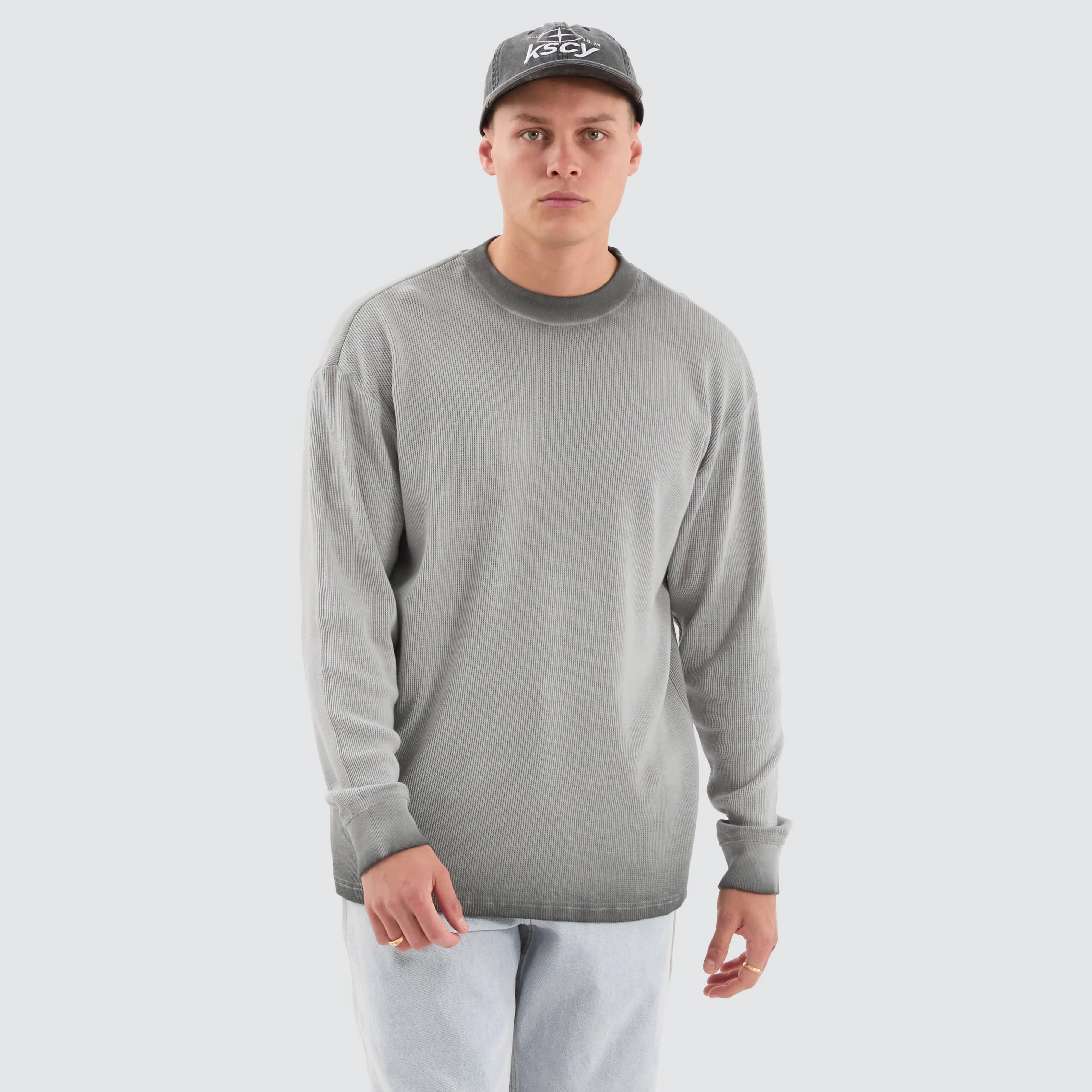 Calne Relaxed Long Sleeve Tee Grey Wash