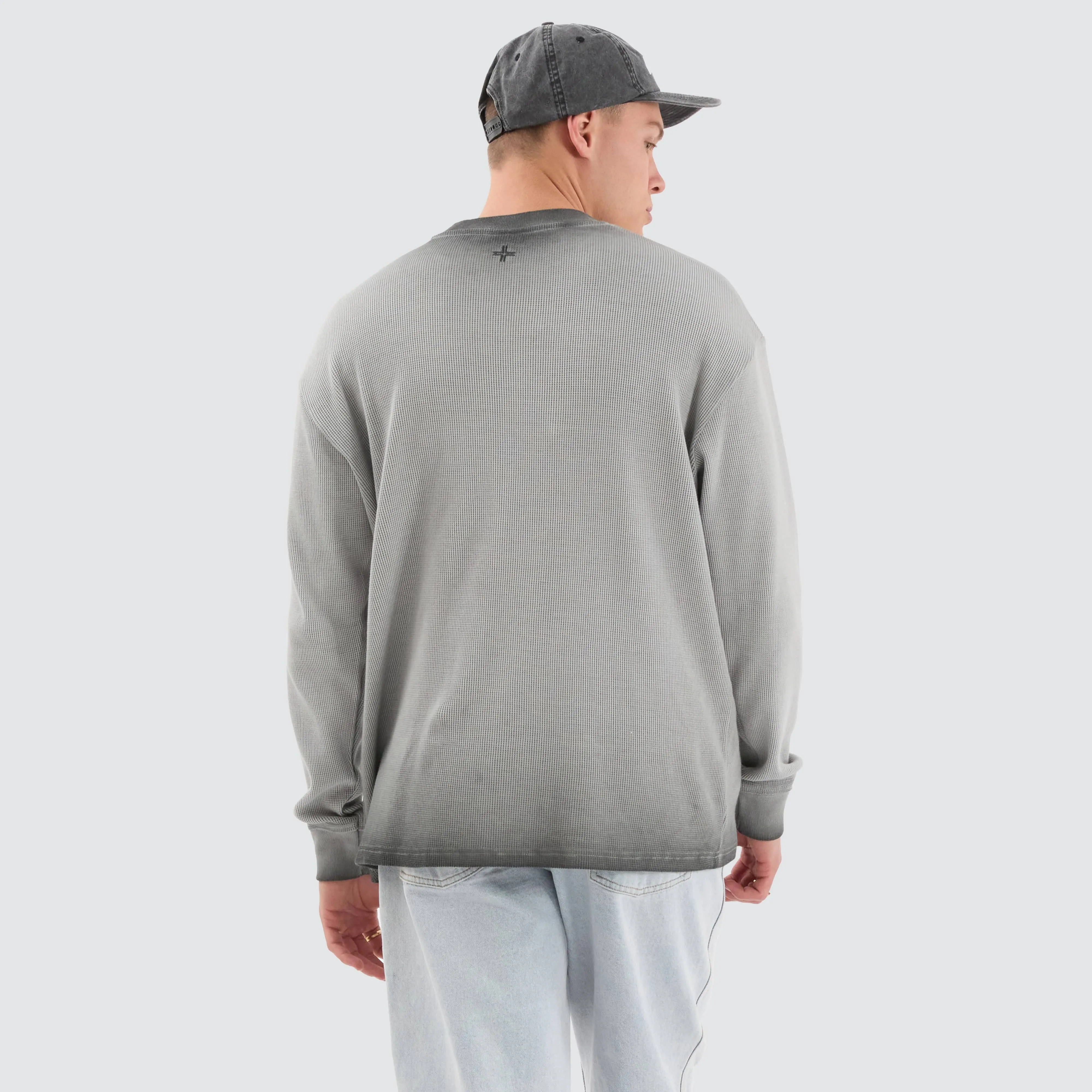 Calne Relaxed Long Sleeve Tee Grey Wash