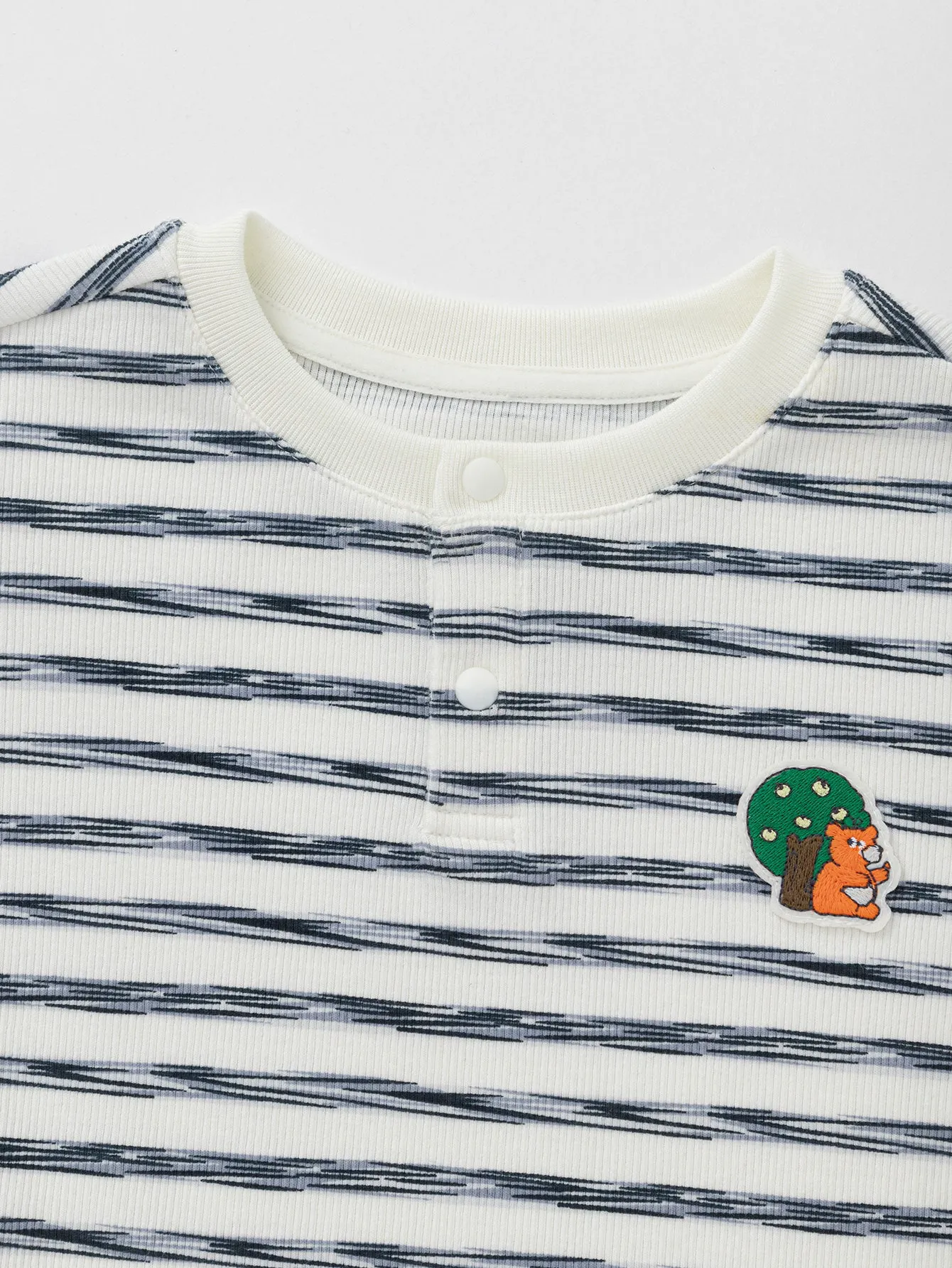 Long Sleeve T-Shirt 2025 Spring New Arrival for Boys' Babys Round V-Neck Long Sleeve T-Shirt
