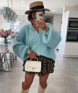 Oversize Strickjacke Jalsi Kurz Hellblau